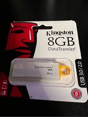 Kingston Technology 8GB DataTraveler G4 USB 3.0/2.0 Flash Drive DTIG4/8Gb